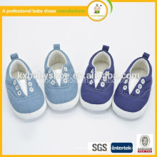 Neugeborene bequeme handgemachte Babykind-Sicherheitsschuhe Qualität beiläufige neue Artentwerfer beschuht Babymokassins Schuhe